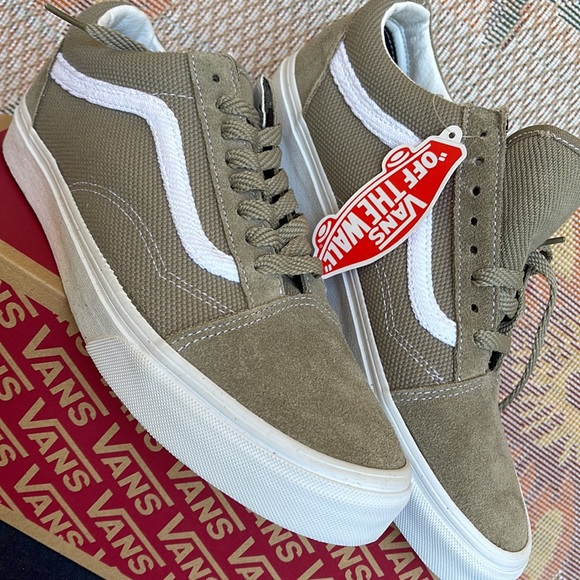 Vans Old Skool
Textured Overland Trek
VNOA4BW2BLV
WMNS sneakers - Picture 9 of 16